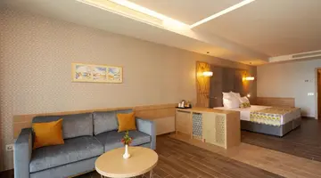 Secrets Sunny Beach Resort & Spa