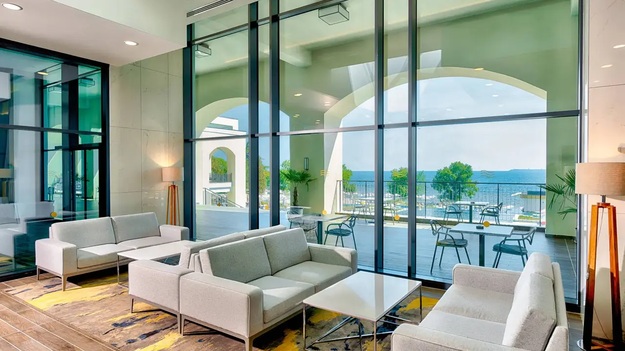 Secrets Sunny Beach Resort & Spa
