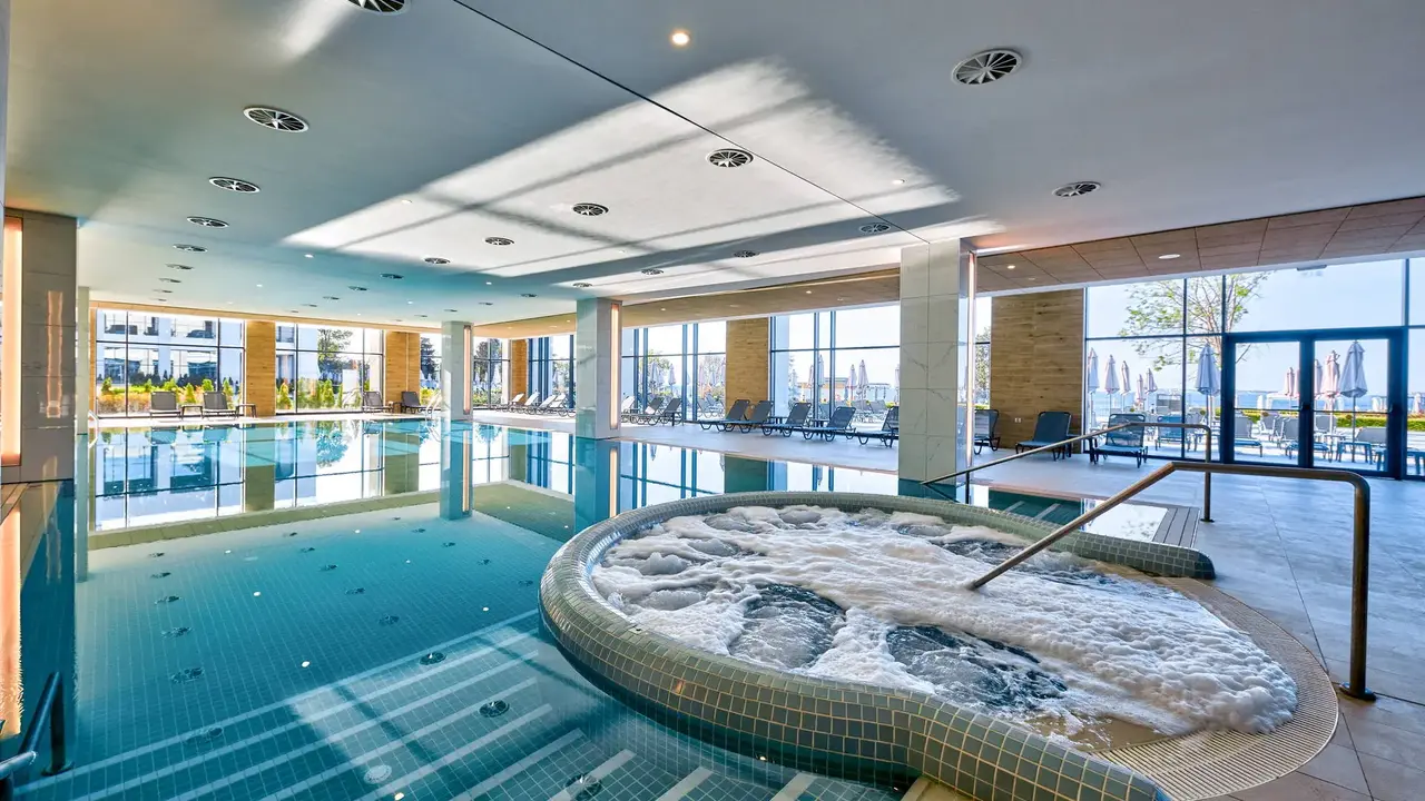 Secrets Sunny Beach Resort & Spa