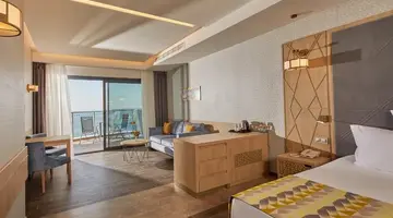 Secrets Sunny Beach Resort & Spa