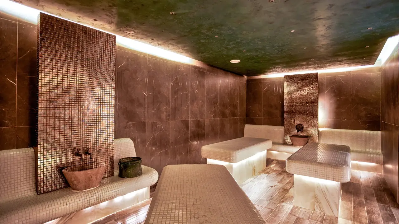 Secrets Sunny Beach Resort & Spa
