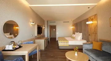 Secrets Sunny Beach Resort & Spa
