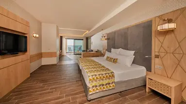 Secrets Sunny Beach Resort & Spa
