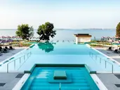 SECRETS SUNNY BEACH RESORT & SPA
