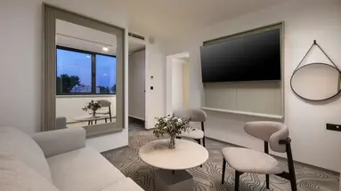 SeeSea Hotel