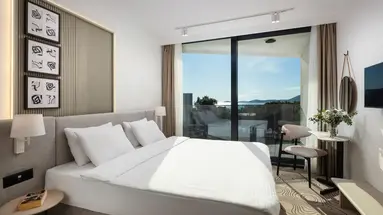 SeeSea Hotel