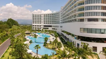 Selectum Noa Resort Cam Ranh