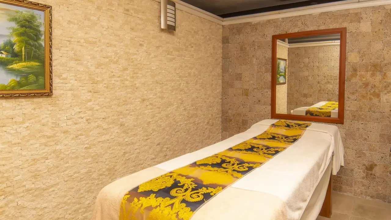 Selenium Hotel