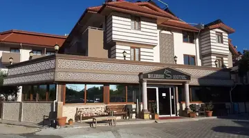 Selenium Hotel
