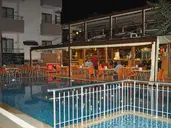 Selenium Hotel