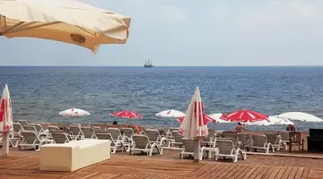 Selenium Hotel