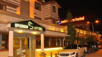 Selenium Hotel