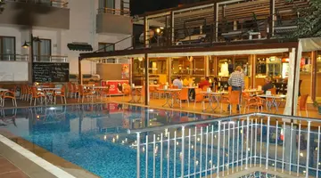 Selenium Hotel