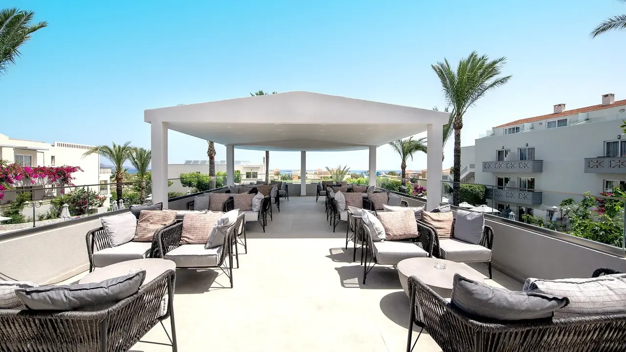 Selini Suites