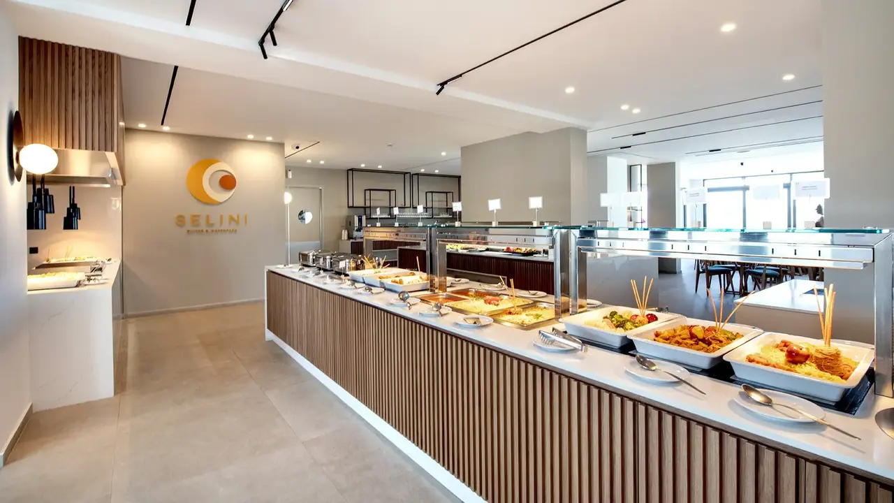Selini Suites