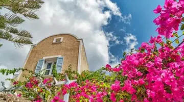 SELLADA APARTMENTS SANTORINI