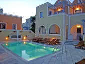 Sellada Apartments