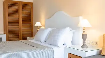 Sellada Apartments