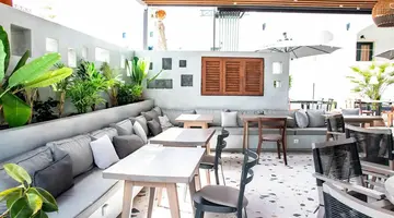 Sellada Apartments