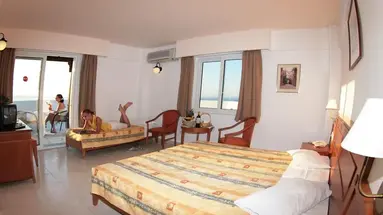 Semiramis Village Hotel