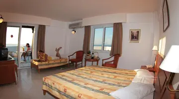 Semiramis Village Hotel