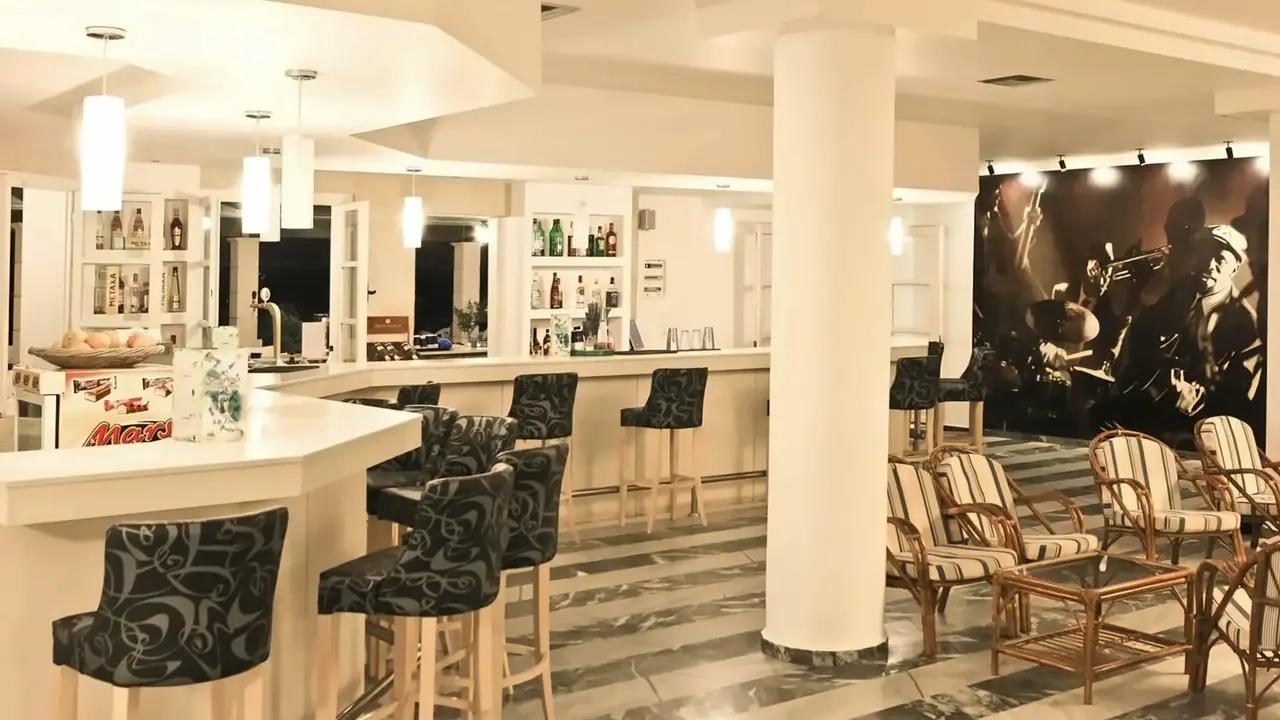 Semiramis Village Hotel