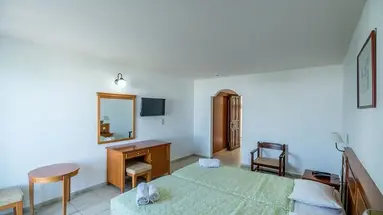 Semiramis Village Hotel