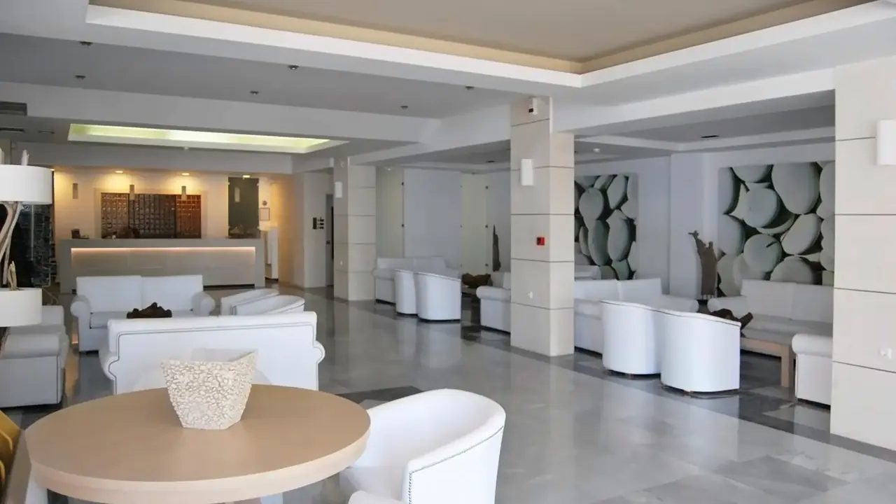 Semiramis Village Hotel