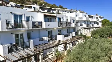Semiramis Village Hotel