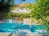 Semiramis Village Hotel