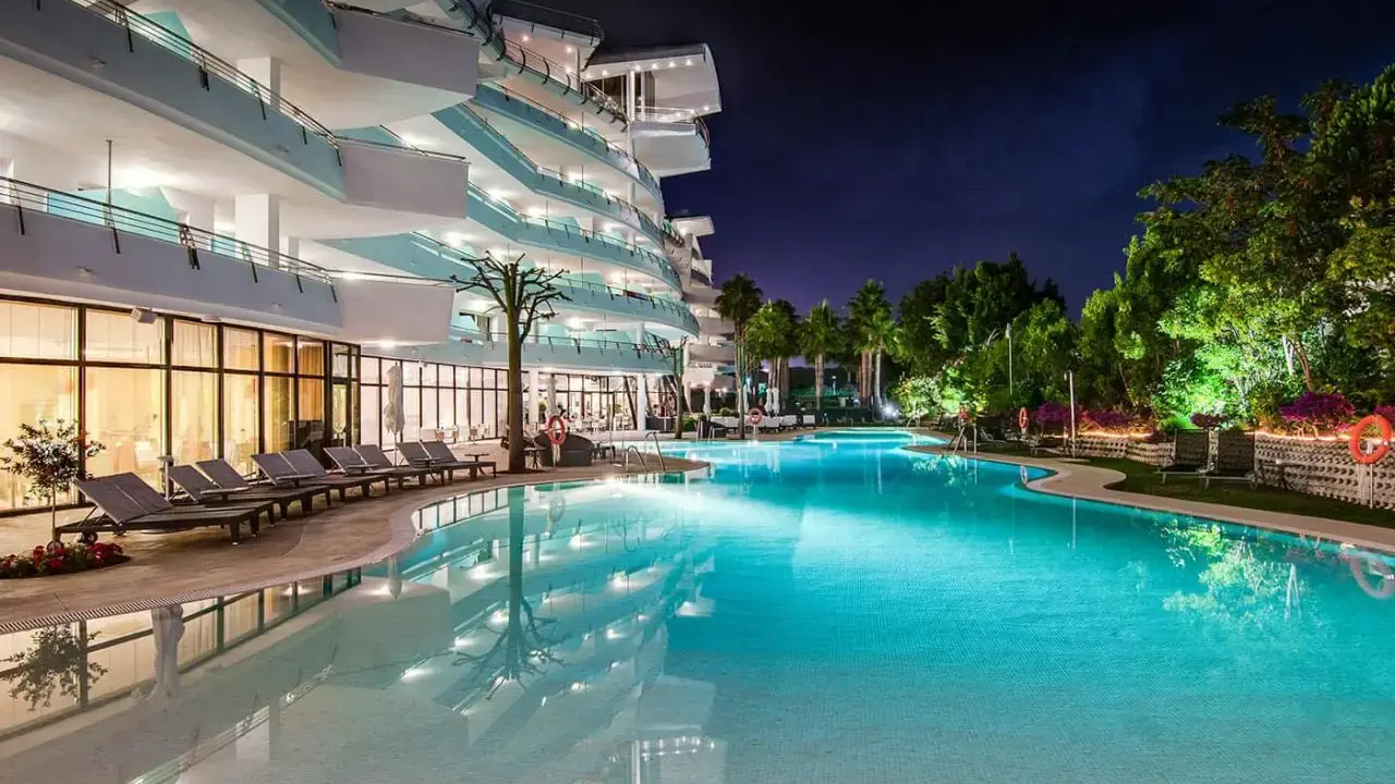 Senator Banus Spa