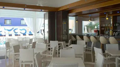 Senator Hotel Apartments