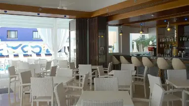 Senator Hotel Apartments