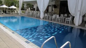 Senator Hotel Apartments