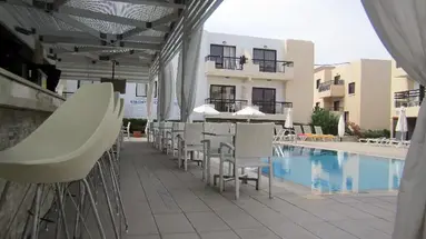 Senator Hotel Apartments