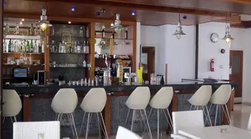 Senator Hotel Apartments