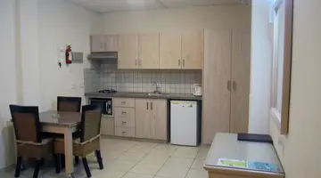 Senator Hotel Apartments