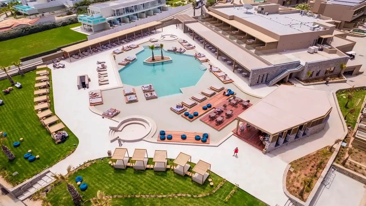 Senseana Sea Side Resort & Aquadventure