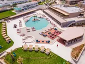 Senseana Sea Side Resort & Aquadventure