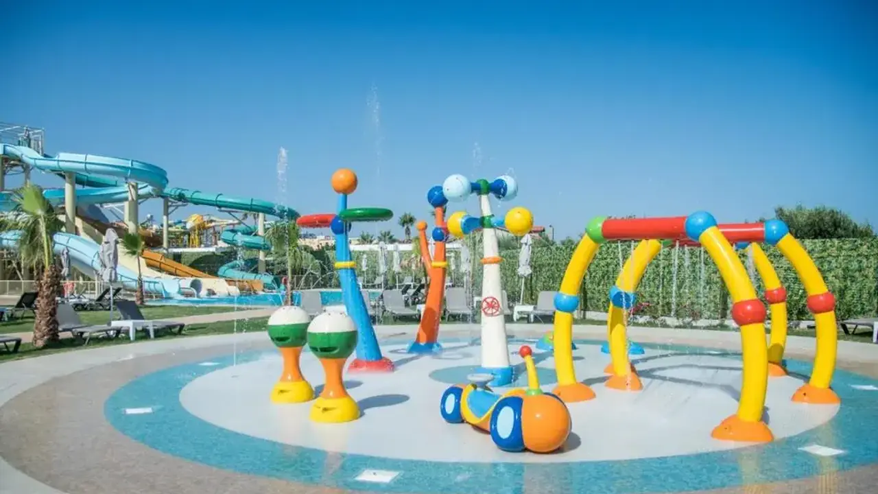 Senseana Sea Side Resort & Aquadventure