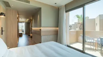 Senseana Sea Side Resort & Aquadventure