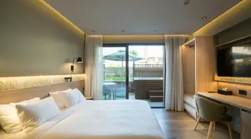 Senseana Sea Side Resort & Aquadventure