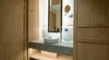 Senseana Sea Side Resort & Spa