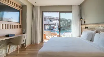 Senseana Sea Side Resort & Spa