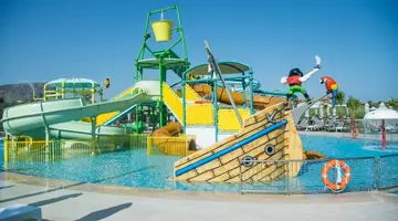 Senseana Seaside Resort And Aquadventure