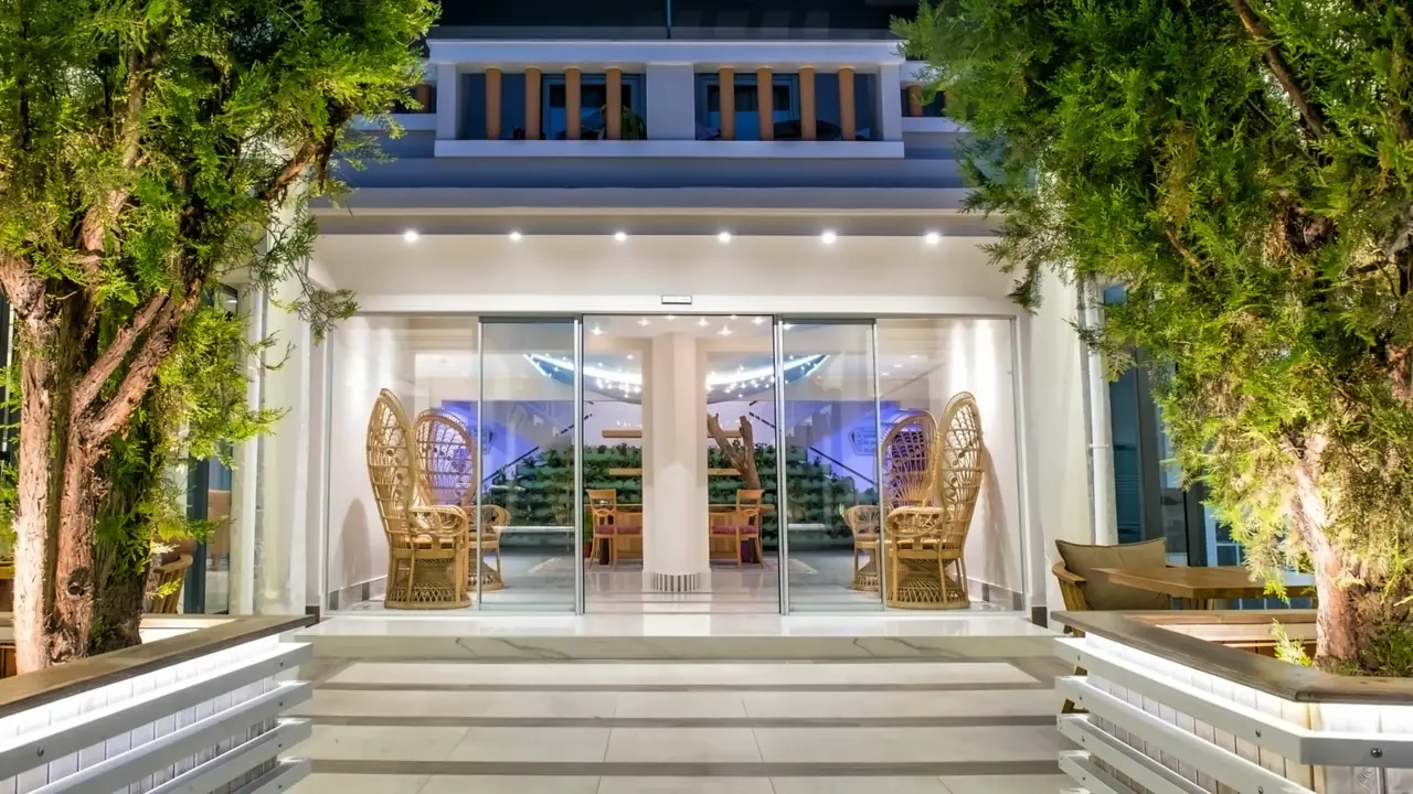 Senses Blue Boutique hotel