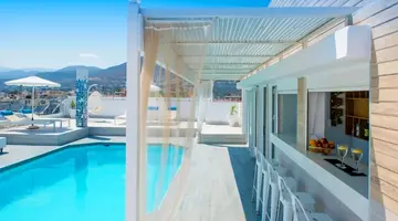 Senses Blue Boutique hotel