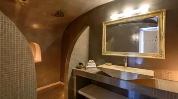 Senses Suites