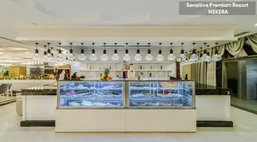 SENSITIVE PREMIUM RESORT