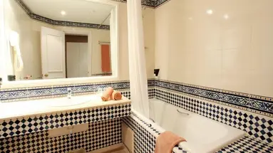 Sentido Bellevue Park
